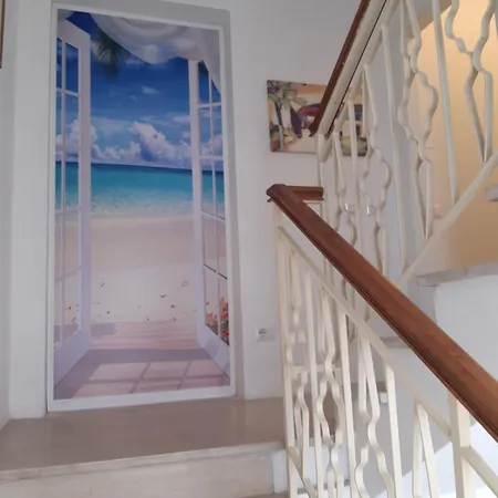 Relais Chiara דירה ריצ'יונה